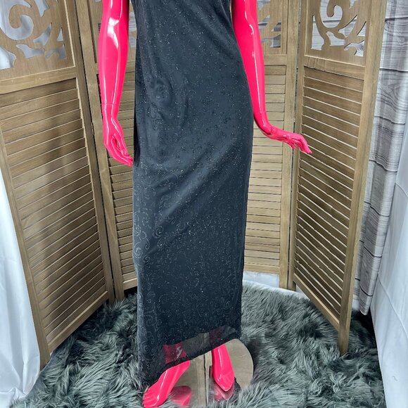 City Triangles Dress - Picture 2 of 7